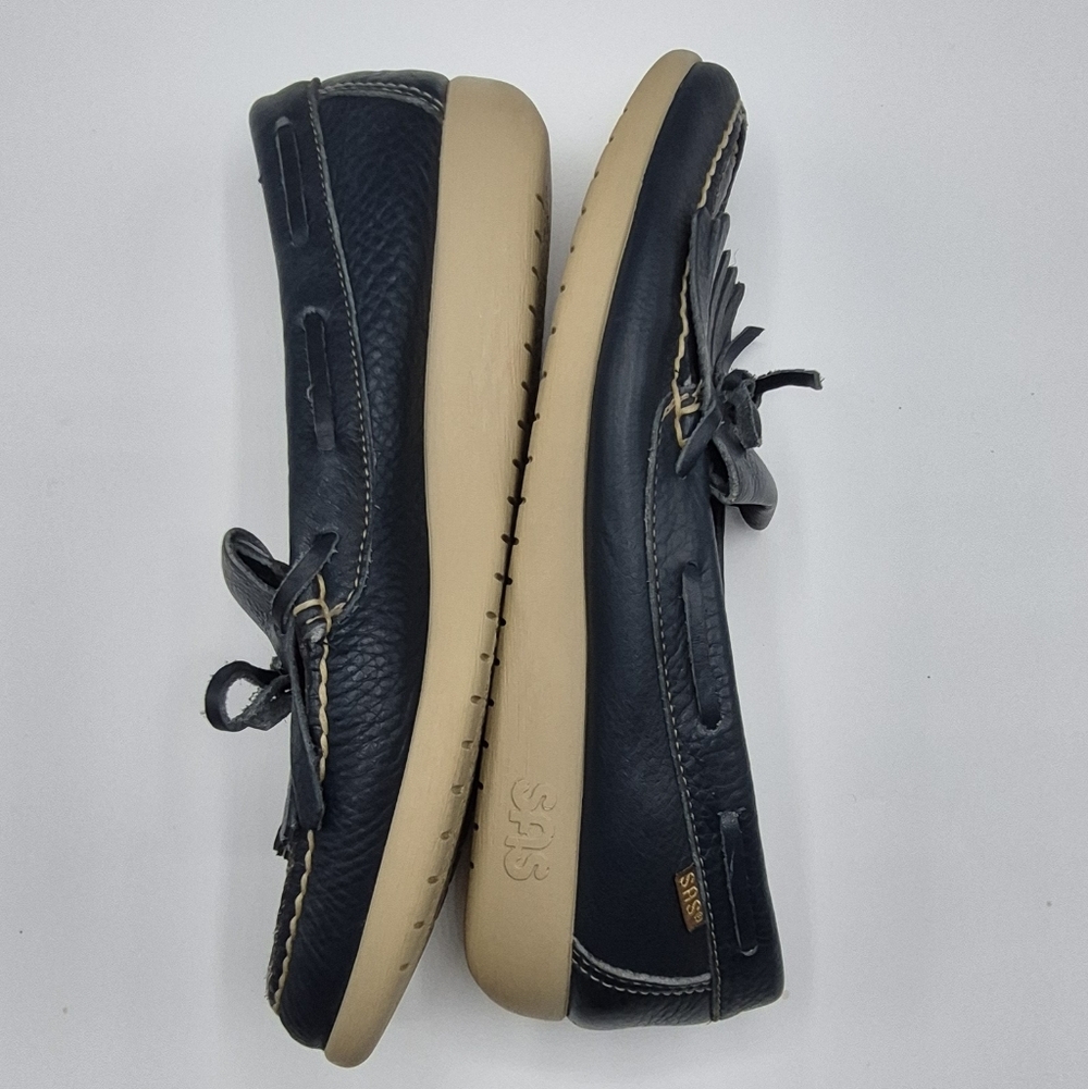 SAS Navy Leather Fringe Kiltie Loafers - Picture 2 of 6